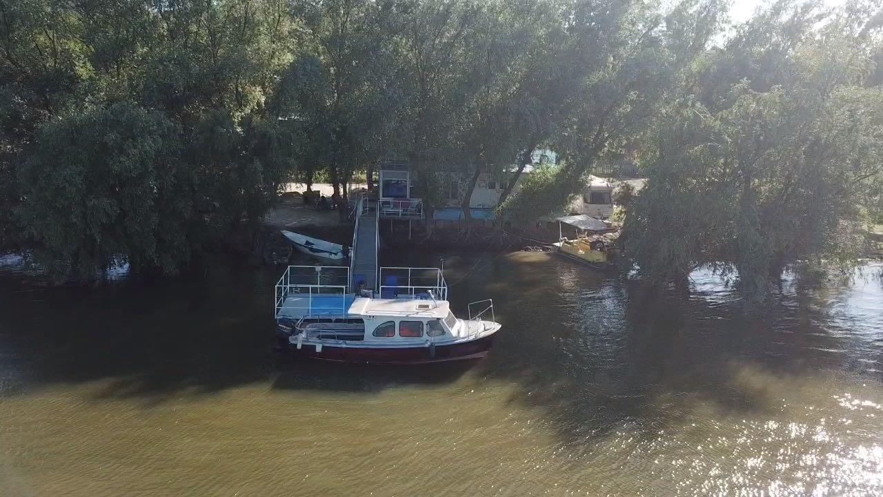 Hotel Delta Pontoon Mahmudia Esterno foto